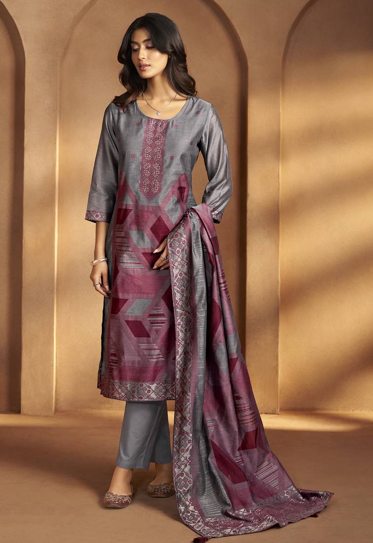 Grey jacquard art silk fla grey kurta set with cotton bottom & silk blend dupatta