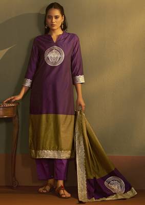 Wine jacquard art silk kurta set with cotton bottom & silk blend dupatta 2