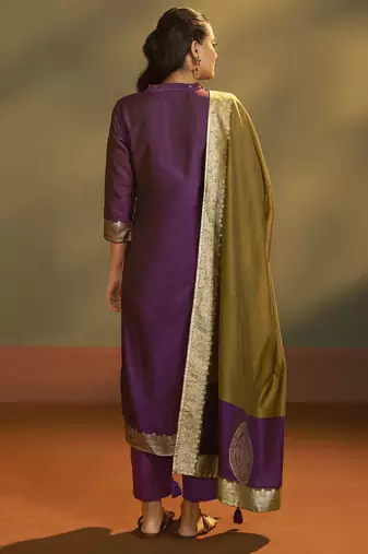 Wine jacquard art silk kurta set with cotton bottom & silk blend dupatta