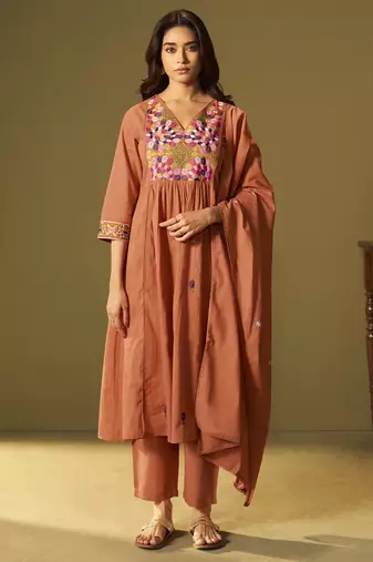 Women's orange pure cotton embroidered kurta set with dupatta