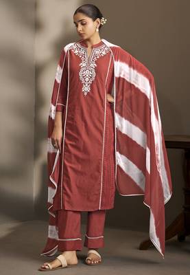 Maroon pure cotton schiffli embroidered straight kurta set with cotton pants & najmin chiffon dupatta 4