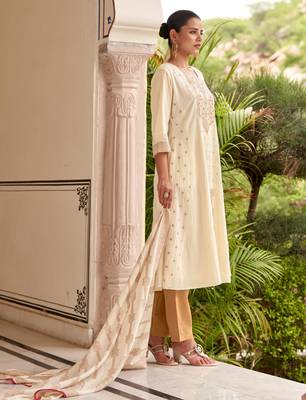 White pure cotton jacquard anarkali kurta with pyjamas & dupatta 3
