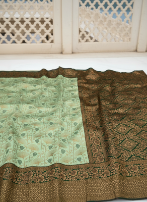 Pista green silk blend banarasi saree with unstitched blouse piece 2