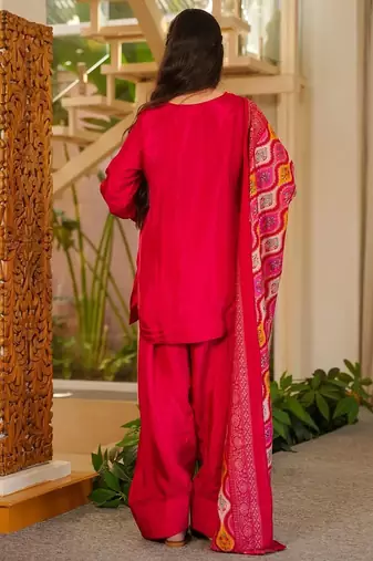Rani pink silk crepe beautiful plain with printed dupatta kurta patiala set