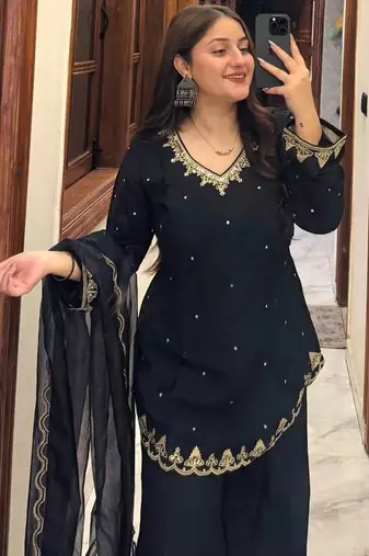 Black silk crepe heavy thread embroidery work kurta palazzo set