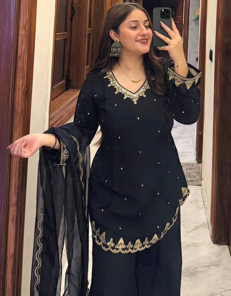 Black silk crepe heavy thread embroidery work kurta palazzo set