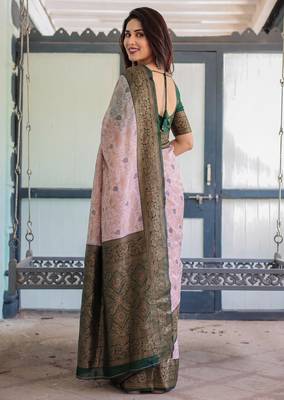 Baby pink silk blend banarasi saree with unstitched blouse piece 3