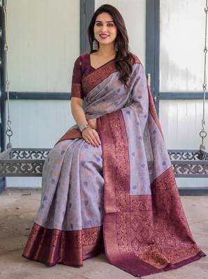 Lavender silk blend banarasi saree with unstitched blouse piece 3