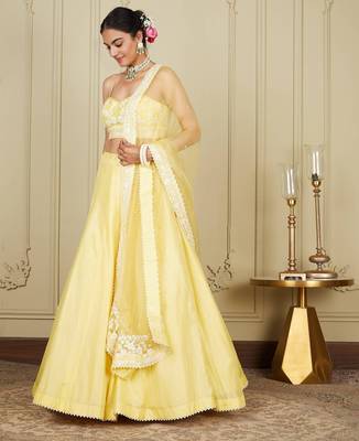 Silk Blend Embroidered work wedding Lehenga choli with dupatta. 4