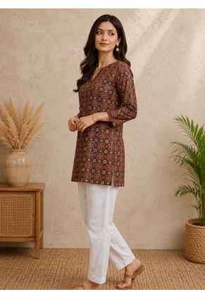 MULTICOLOR Rayon DIGITAL PRINTED KURTI  2