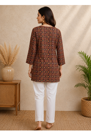 MULTICOLOR Rayon DIGITAL PRINTED KURTI  3