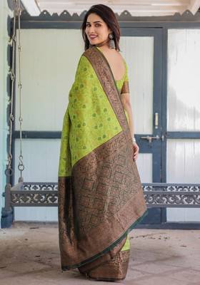Lemon green silk blend banarasi saree with unstitched blouse piece 4