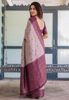 Peach wine silk blend banarasi saree with unstitched blouse piece 4