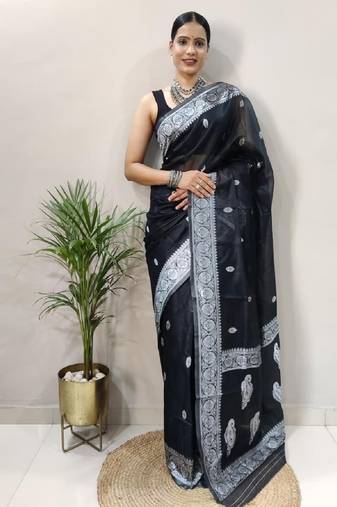 Black cotton spun saree with unstitched blousea piece