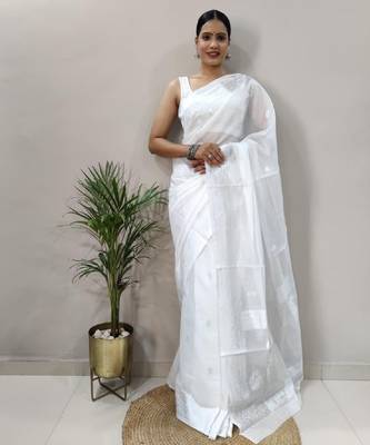 White cotton spun saree with unstitched blousea piece 1