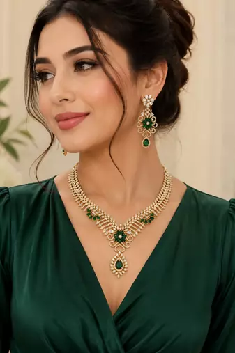 Gold finish electric green diamond necklace set