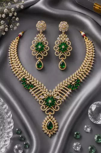 Gold finish electric green diamond necklace set