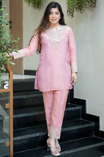 Elegant pink simmar silk kurta palazzo set with mirror & sequence embroidery work