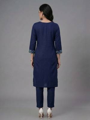 Blue embroidered rayon kurta set 2