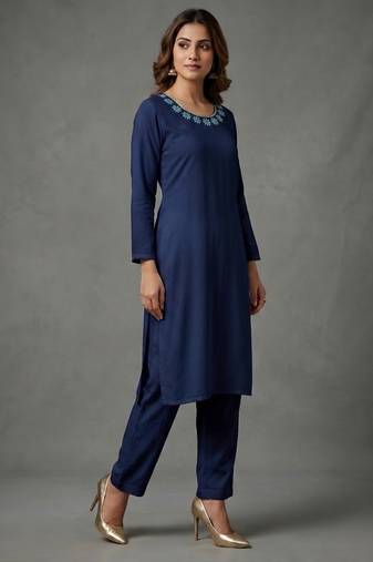 Blue embroidered rayon kurta set