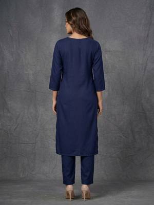 Blue embroidered rayon kurta set 2