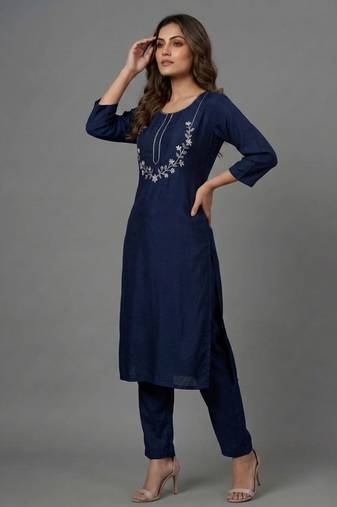 Blue embroidered rayon kurta set