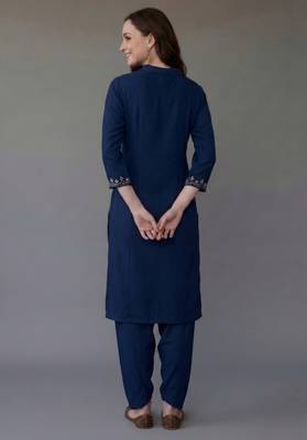 Blue embroidered rayon kurta set 2