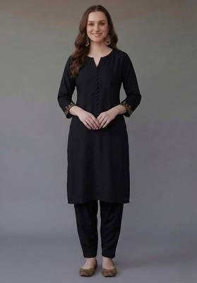 Black embroidered rayon kurta set 1