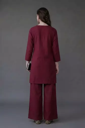 Maroon embroidered rayon kurta set