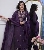 Designer purple rayon slub embroidered kurta set with nazmin dupatta