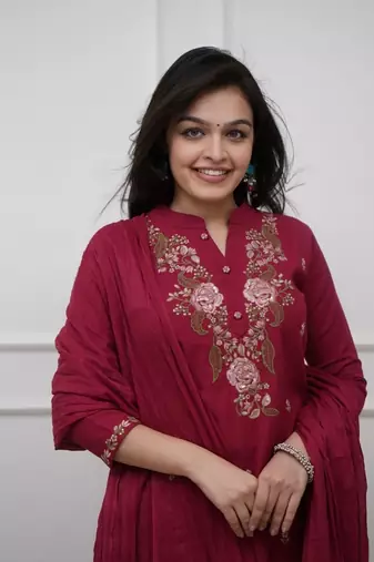 maroon rayon slub embroidered kurta set with dupatta