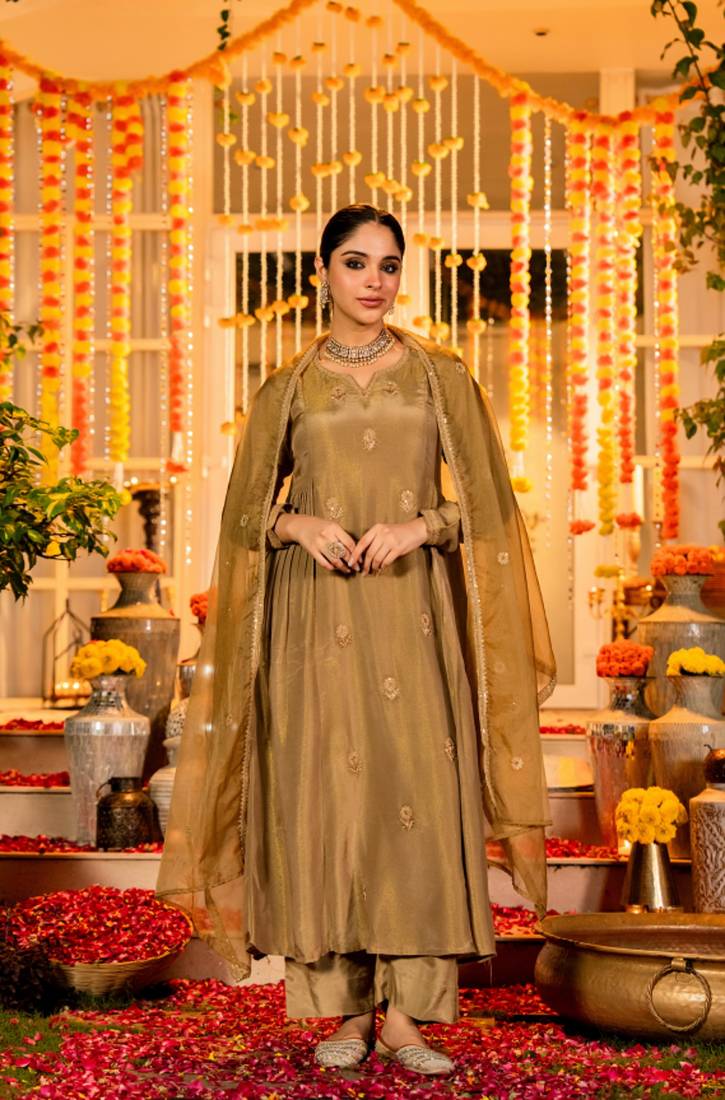 Designer olive gold simmar chanderi silk embroidered kurta set with organza dupatta