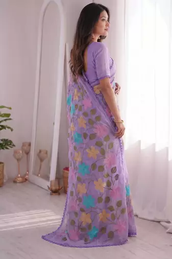  viscose crunchy silk blend saree with floral embroidery fancy lace border & swarovski diamond work