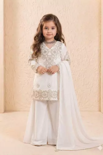 New kids latest tredny kurta set