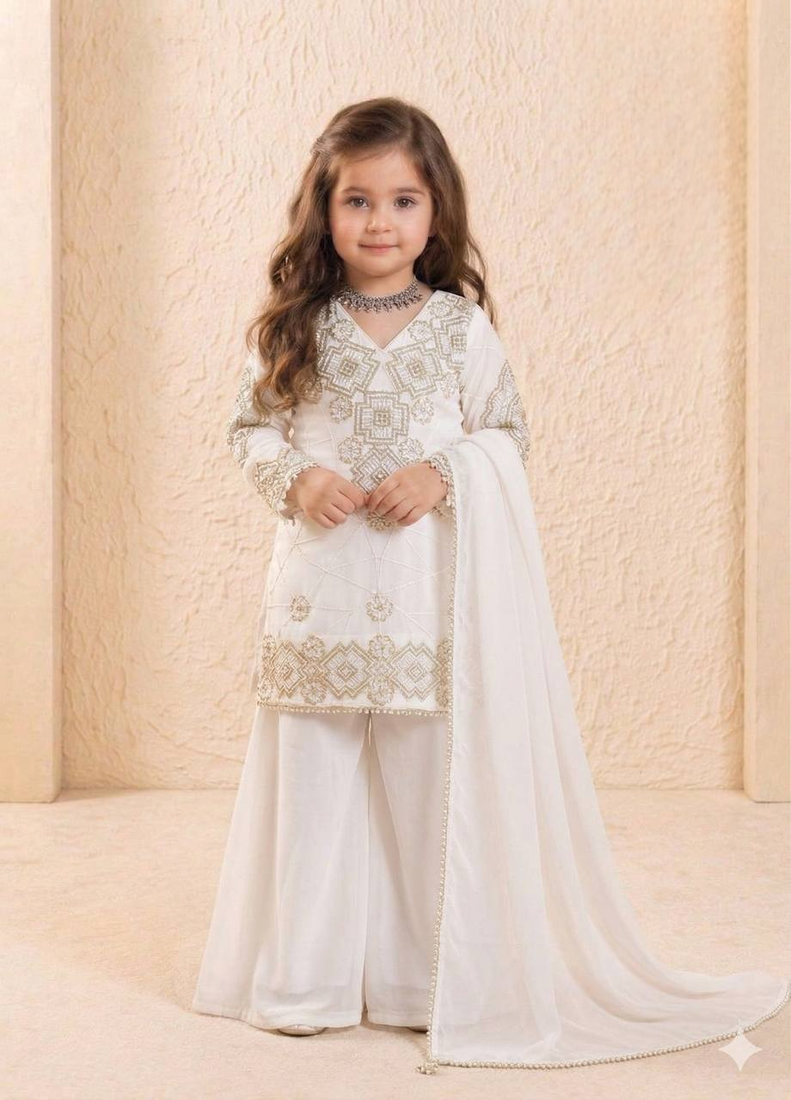 New kids latest tredny kurta set