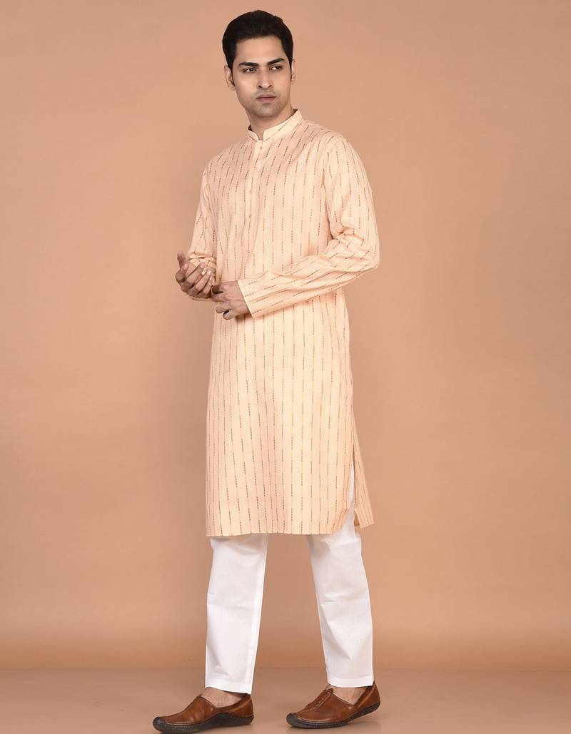 Men's woven design mandarin collar cotton straight kurta