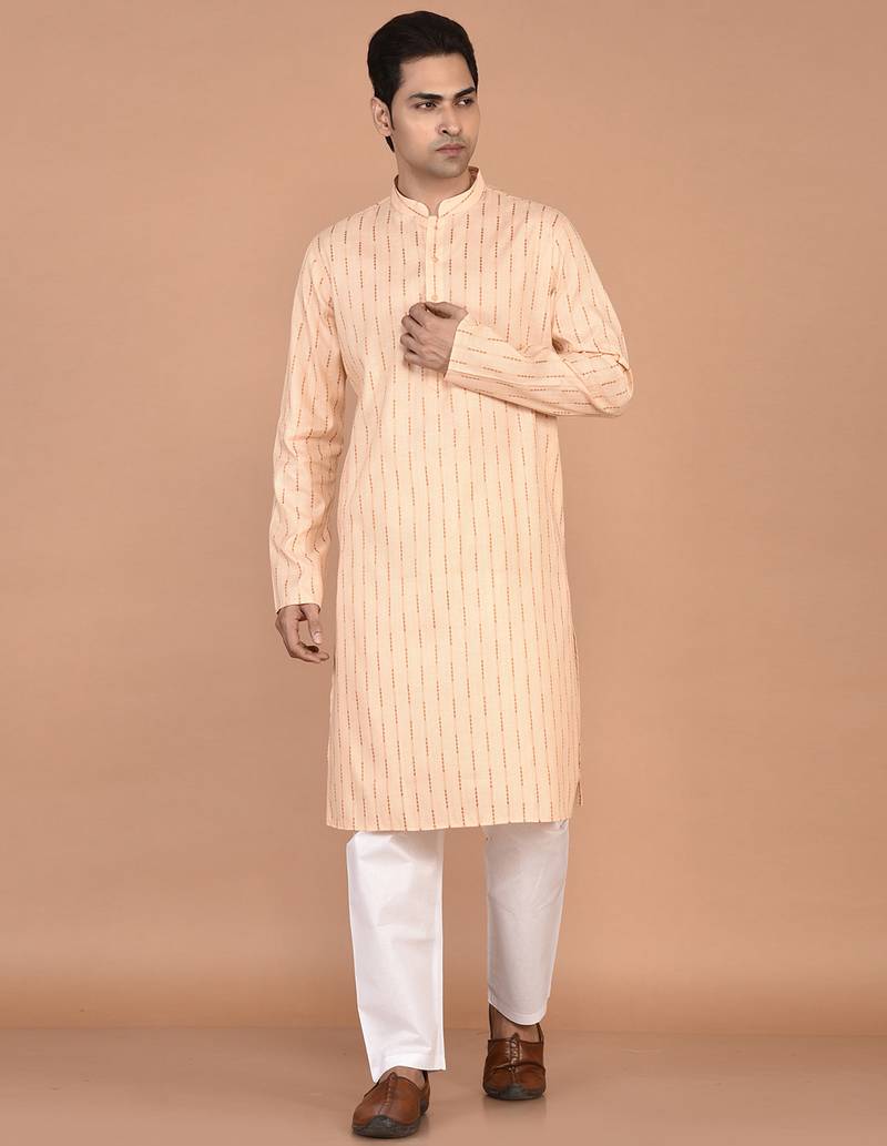Men's woven design mandarin collar cotton straight kurta
