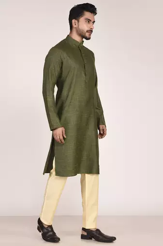 Men's woven design mandarin collar cotton straight kurta