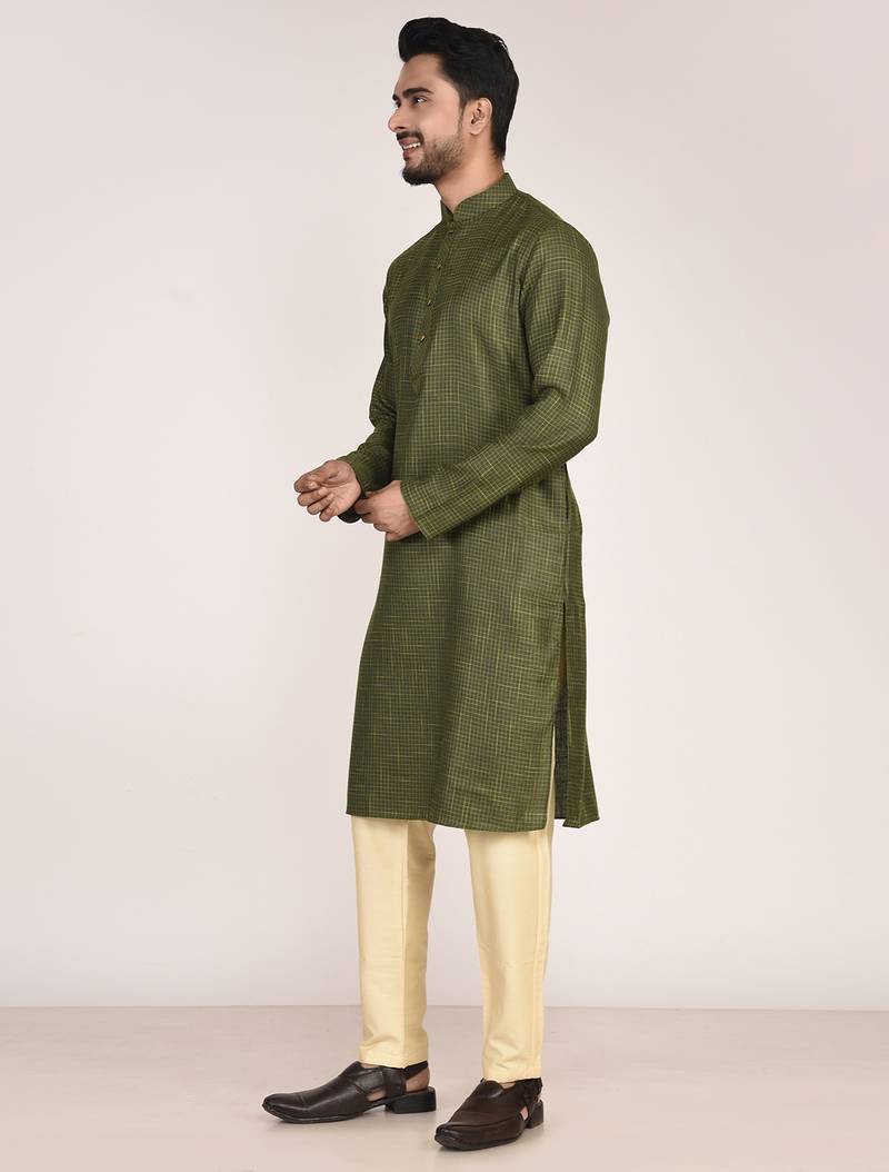 Men's woven design mandarin collar cotton straight kurta