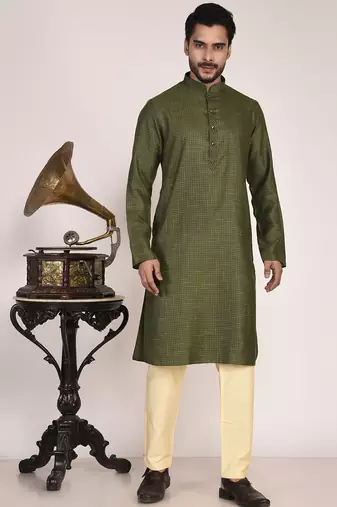 Men's woven design mandarin collar cotton straight kurta