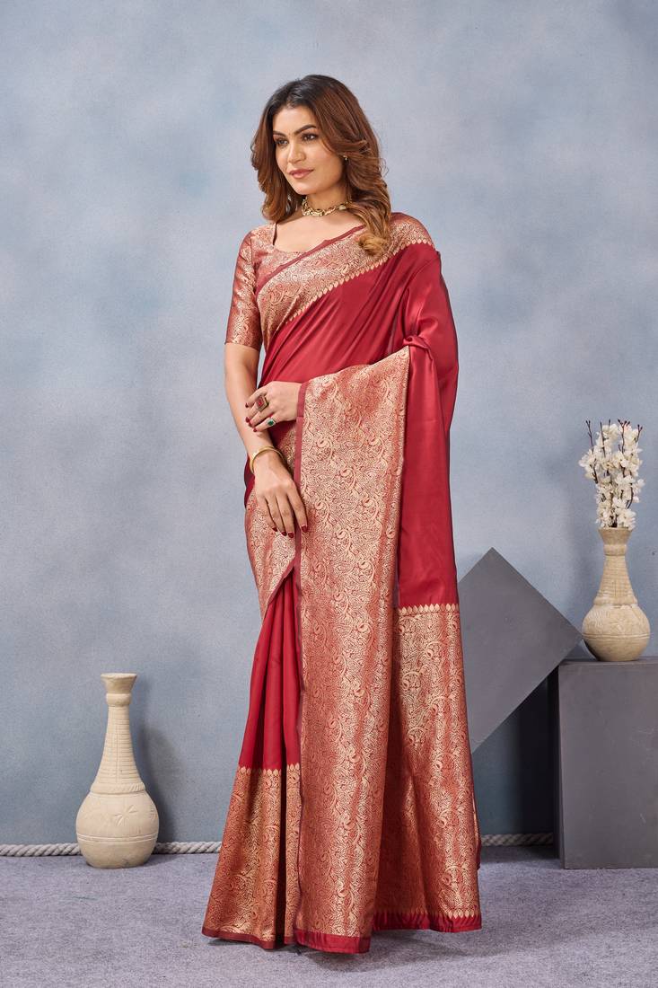 Maroon silk blend banarasi saree with unstitched blouse piece