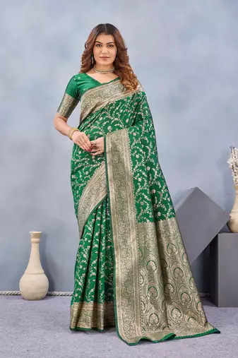 Green silk blend banarasi saree with unstitched blouse piece