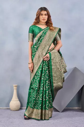 Green silk blend banarasi saree with unstitched blouse piece