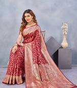 Red silk blend banarasi saree with unstitched blouse piece