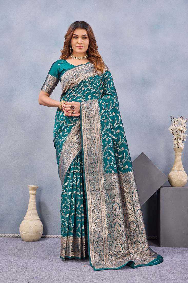 Turuoise silk blend banarasi saree with unstitched blouse piece