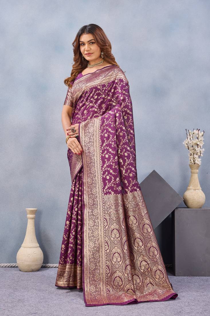Wine silk blend banarasi saree with unstitched blouse piece