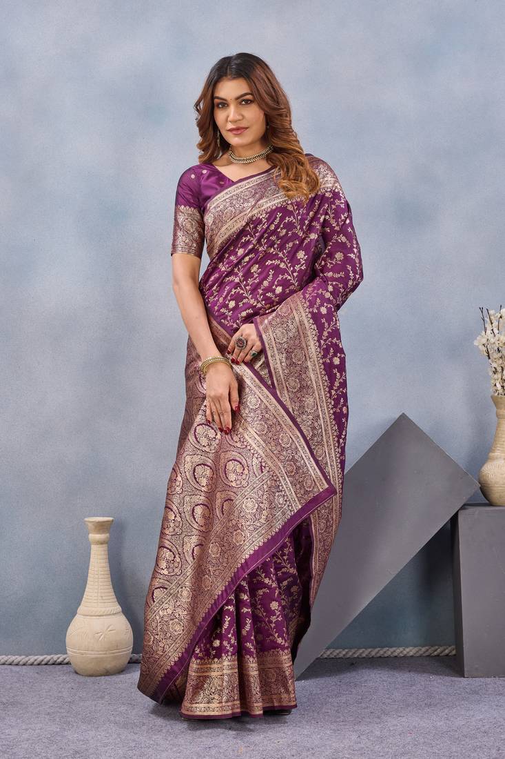 Wine silk blend banarasi saree with unstitched blouse piece