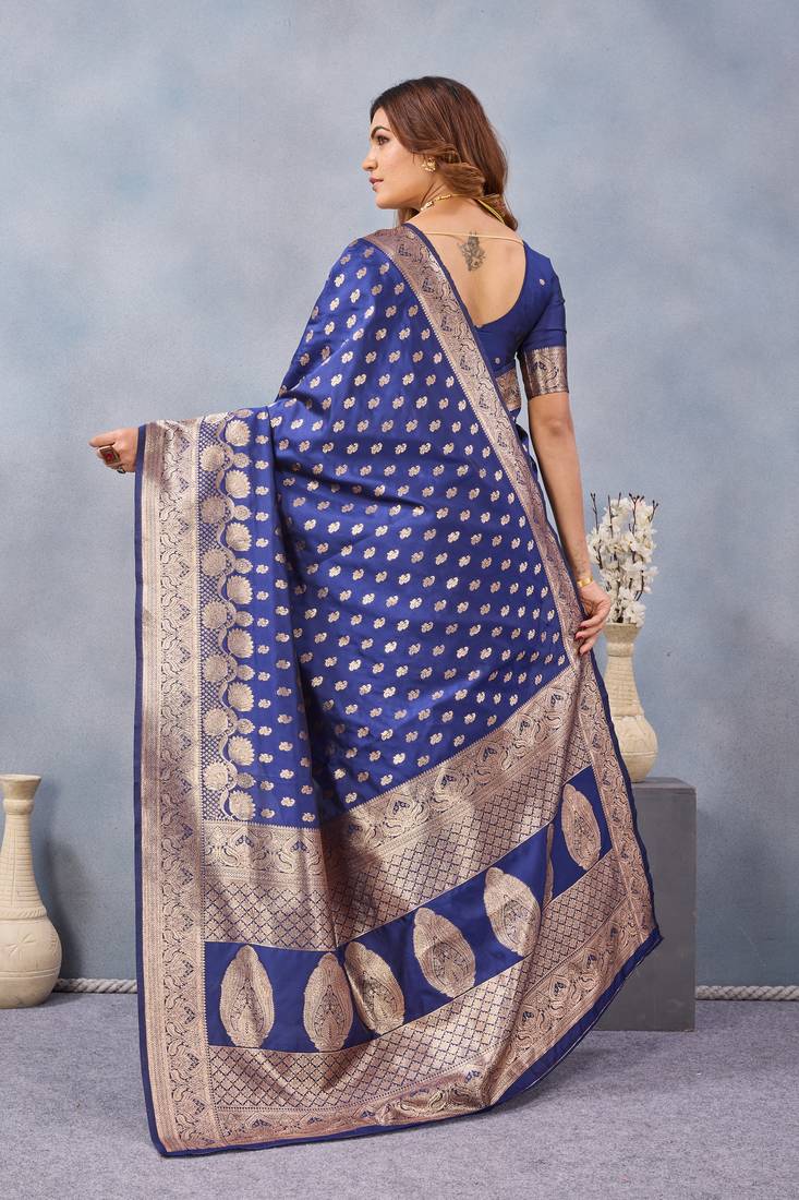 Blue silk blend banarasi saree with unstitched blouse piece