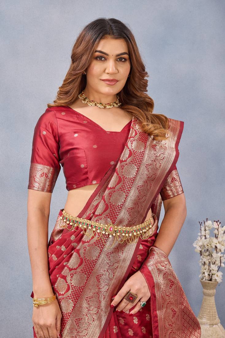 Red soft silk blend banarasi jacuard work designer party wear saree with unstitched blouse piece