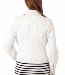 Women’s white  lambskin leather jacke- staright zipper detail & button  style